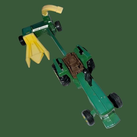 Ertl Mini Diecast Tractor, Sprayer, Corn Planter & Harvester Farm Vehicles A14 - Picture 4 of 15